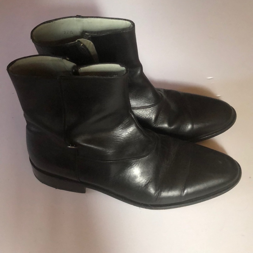 Franco Cuadro Men’s Dress boots with side zipper.